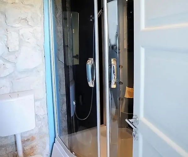 빌라 Unique Mojito With Extra Large Pool In For Up To 12 Persons, 6 Bedrooms