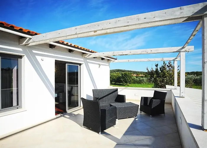 Unique Mojito With Extra Large Pool In For Up To 12 Persons, 6 Bedrooms