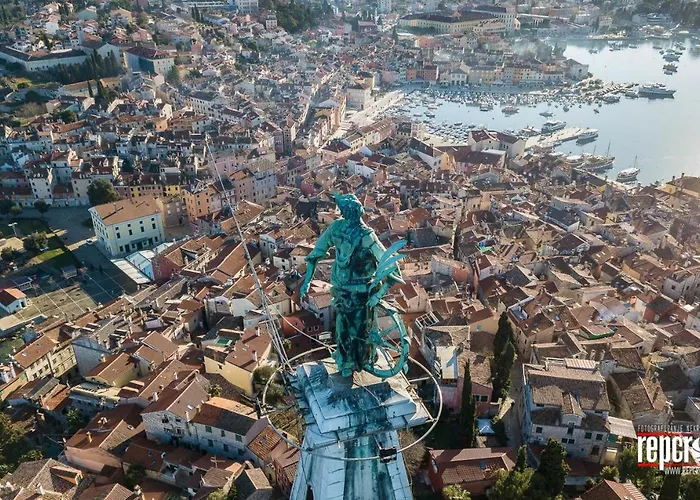 Unique Mojito With Extra Large Pool In For Up To 12 Persons, 6 Bedrooms *