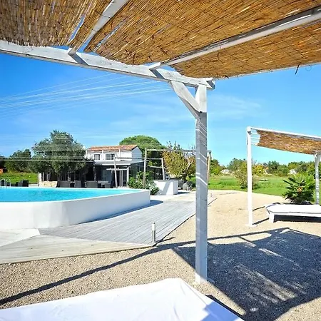 Unique Mojito With Extra Large Pool In For Up To 12 Persons, 6 Bedrooms *